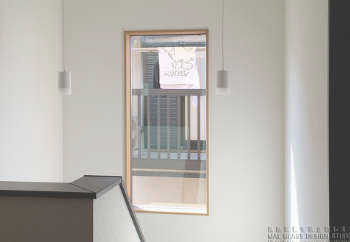 ステンドグラス階段踊り場ビフォー