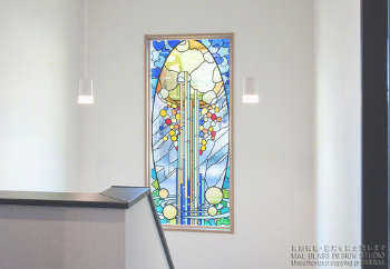 ステンドグラス階段踊り場アフター